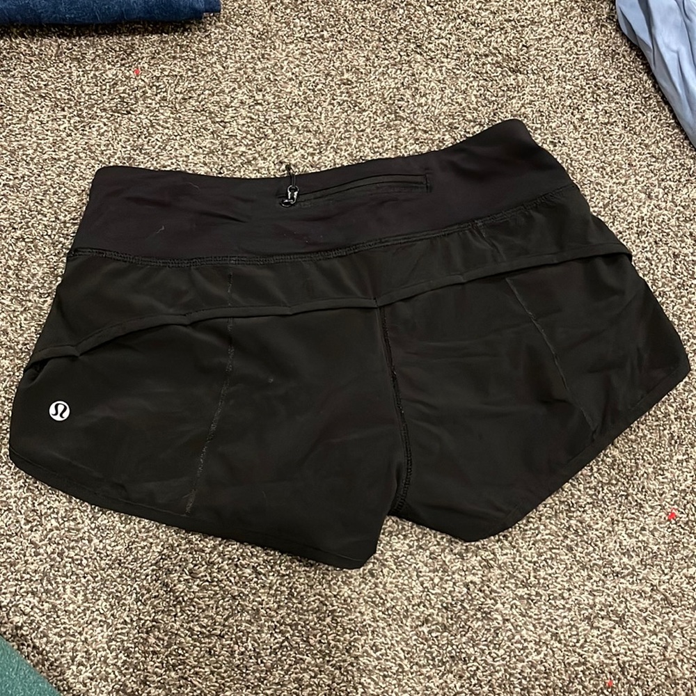 Black Lululemon shorts